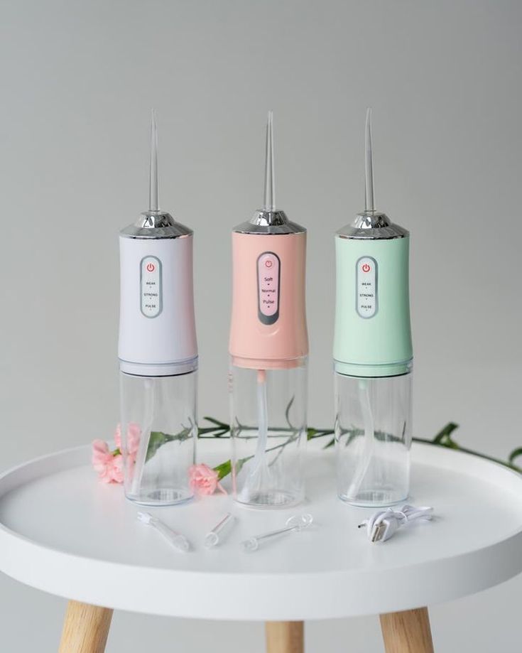 Portable Oral Irrigator – جهاز تنظيف الأسنان بالماء المحمول